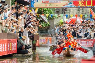 文班亚马：今日我们状态很好 在开局打得很棒